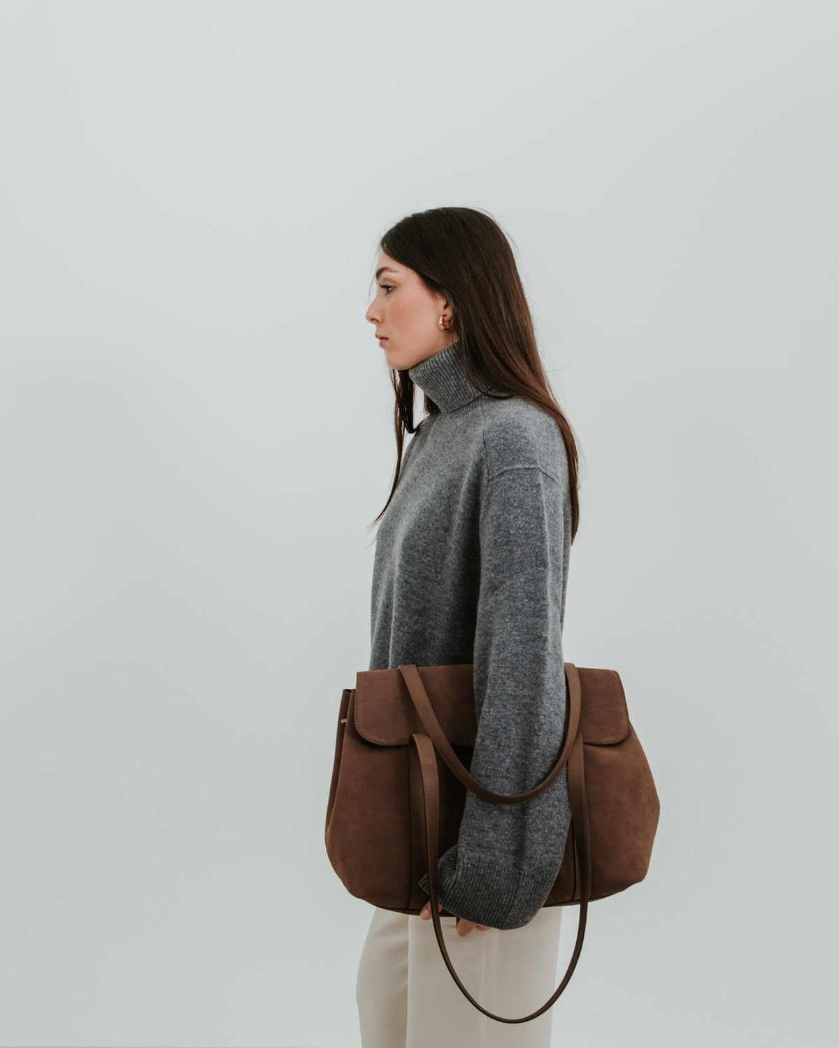 Laudeen | Ann Kurz | Bag | The Greatest Shopper | Suede Dark Taupe