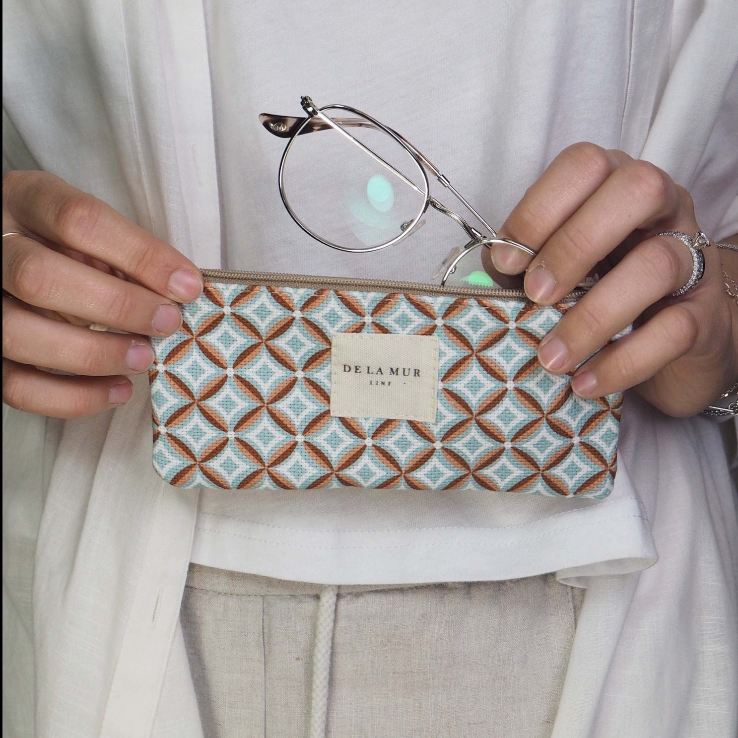 LAUDEEN | Sale – Laudeen