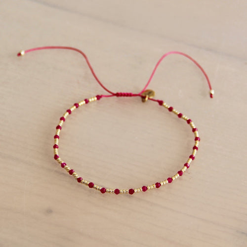 Laudeen - Gemstone bracelet with gold-plated miyuki – pink - BAZOU