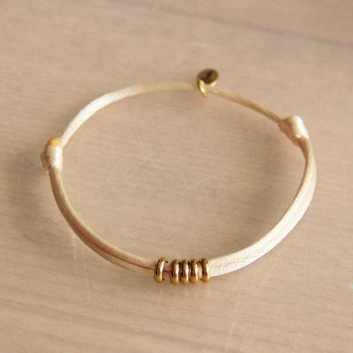 Laudeen - Satin bracelet with rings – sand colored / gold - BAZOU