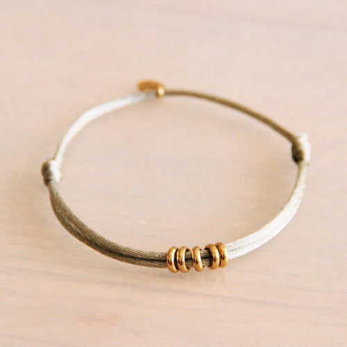 Laudeen - Satin bracelet with rings - taupe / gold - BAZOU